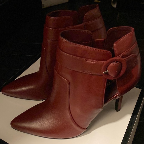NWB Cherry Red Booties w/ High Heel by Nine West - Picture 3 of 10